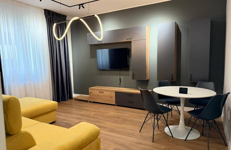 Аренда новой дизайнерской 2-комнатной квартиры, Бухарест, Румыния